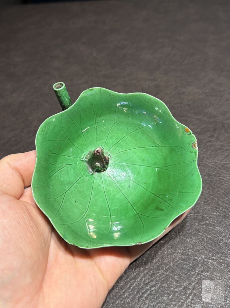 清康熙 绿釉荷叶秋操杯一对 - 图13